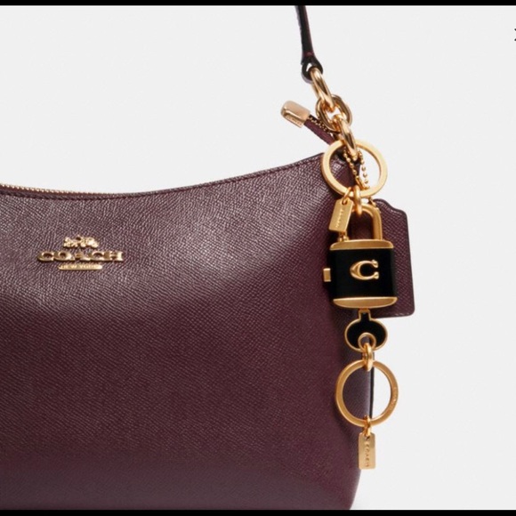 COACH 🔐 🔑 Key Ring C1679SRP$98 - Picture 3 of 10